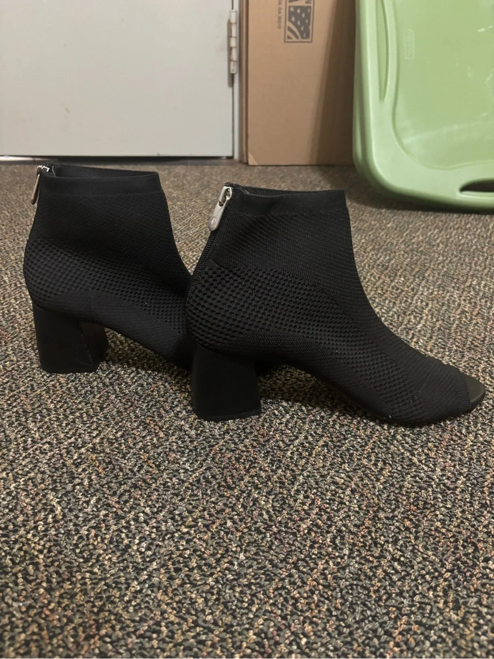 Aertex Vittadini Black Mesh Ankle Boots Textured Knit Pattern Vintage